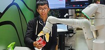 Labi, Google, atnesiet man Coca-Cola: Giant AI demonstrācijas par sodas ienešanas robotiem - iceļo