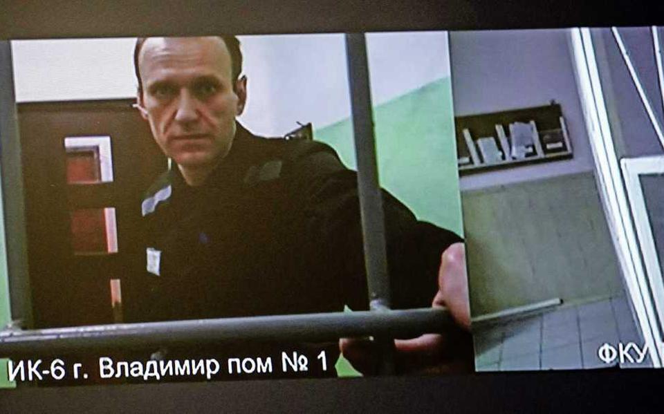 'Poetin-criticus Aleksej Navalny (47) in gevangenis overleden.' Oppositieleider werd onwel na wandeling