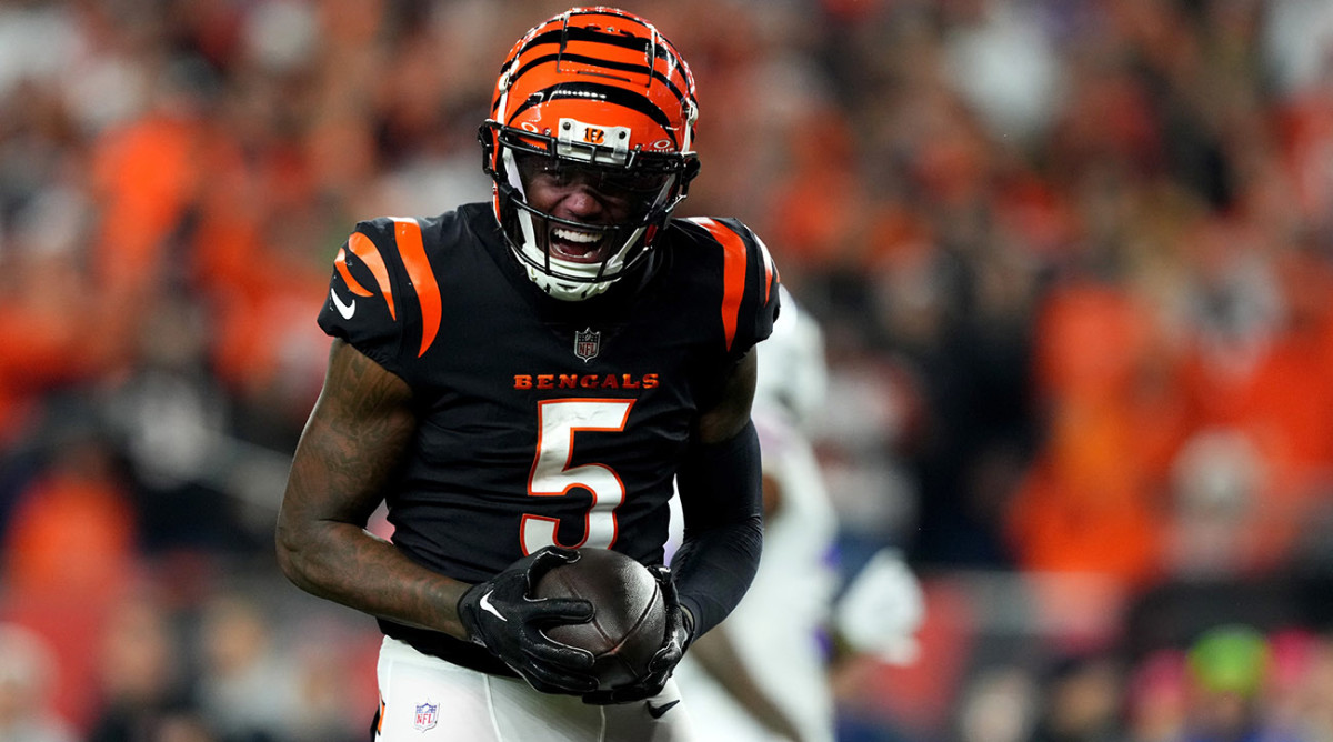 Bengals Place Franchise Tag on Tee Higgins, per Report