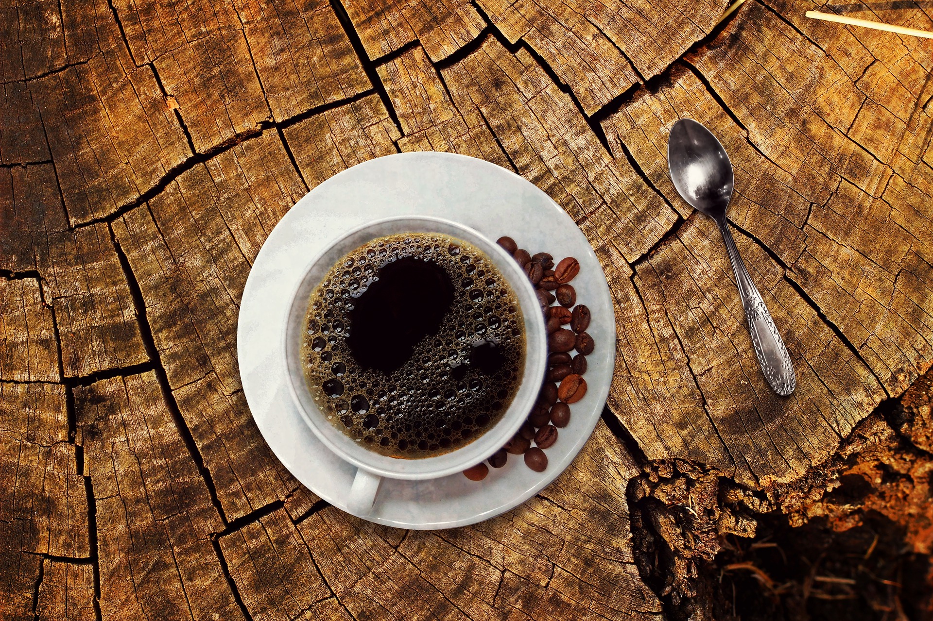 Добавление пяти популярных специй к кофе улучшает работу мозга
