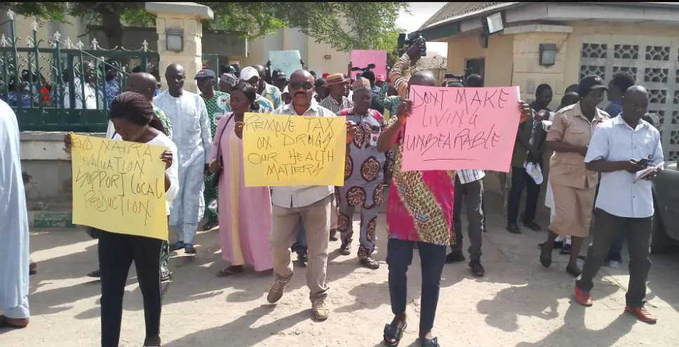 Economic hardship: Taraba workers protest, demand government action