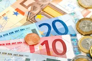 Money stolen from tip jar in Limerick restaurant