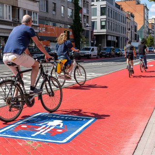 Vlaanderen rolde de rode loper uit voor fietsstraten. Zijn fietsers nu veiliger?