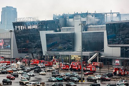 Сгоревший «Крокус» оказался в залоге у Газпромбанка. Какие последствия ждут владельцев здания и банк?