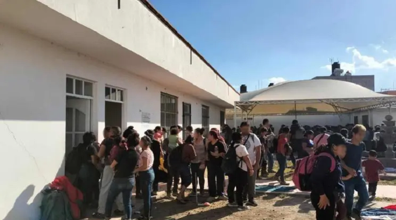Autoridades de México rescatan a migrantes en situación irregular