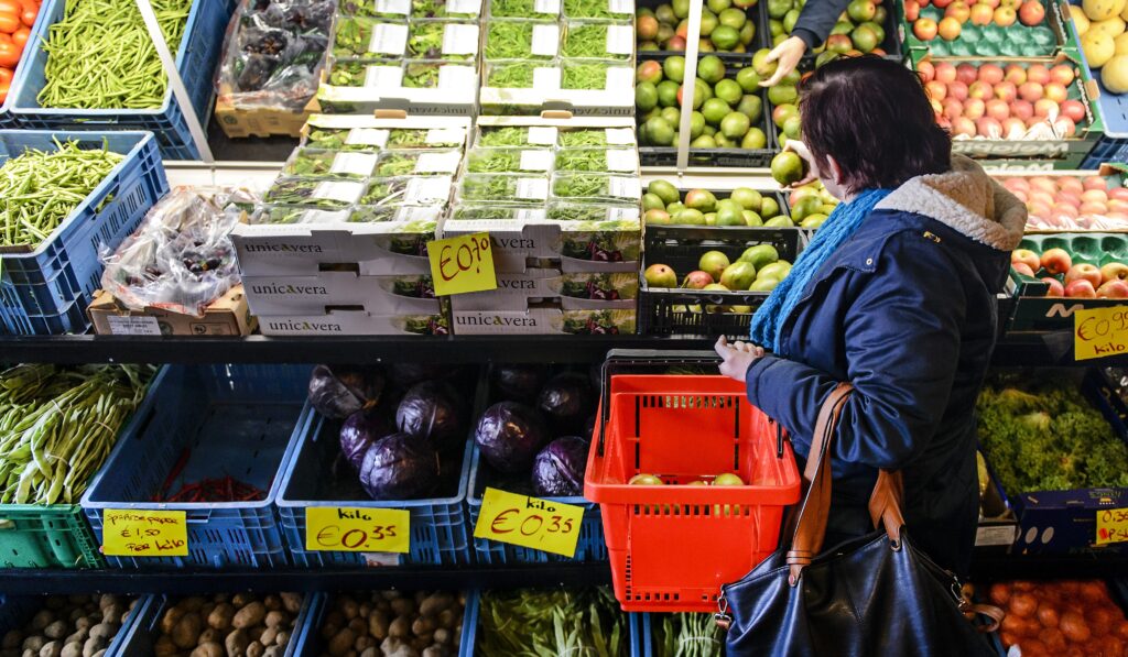 Voor zoveel geld eet je gezond in Nederland en bespaar je €2.600 - Manners Magazine