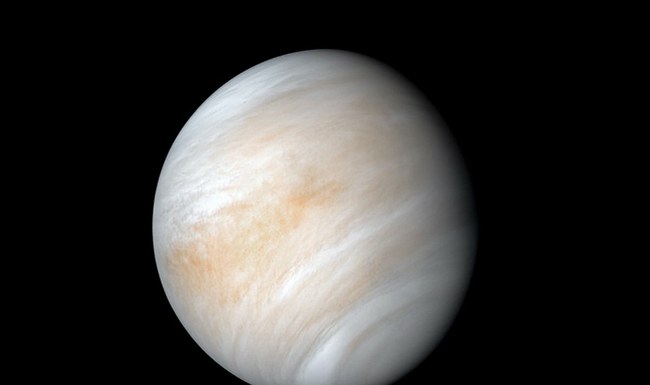 Atrasta gyvybei tinkama vieta Veneroje: aplinka ten panašiausia į Žemę visoje Saulės sistemoje