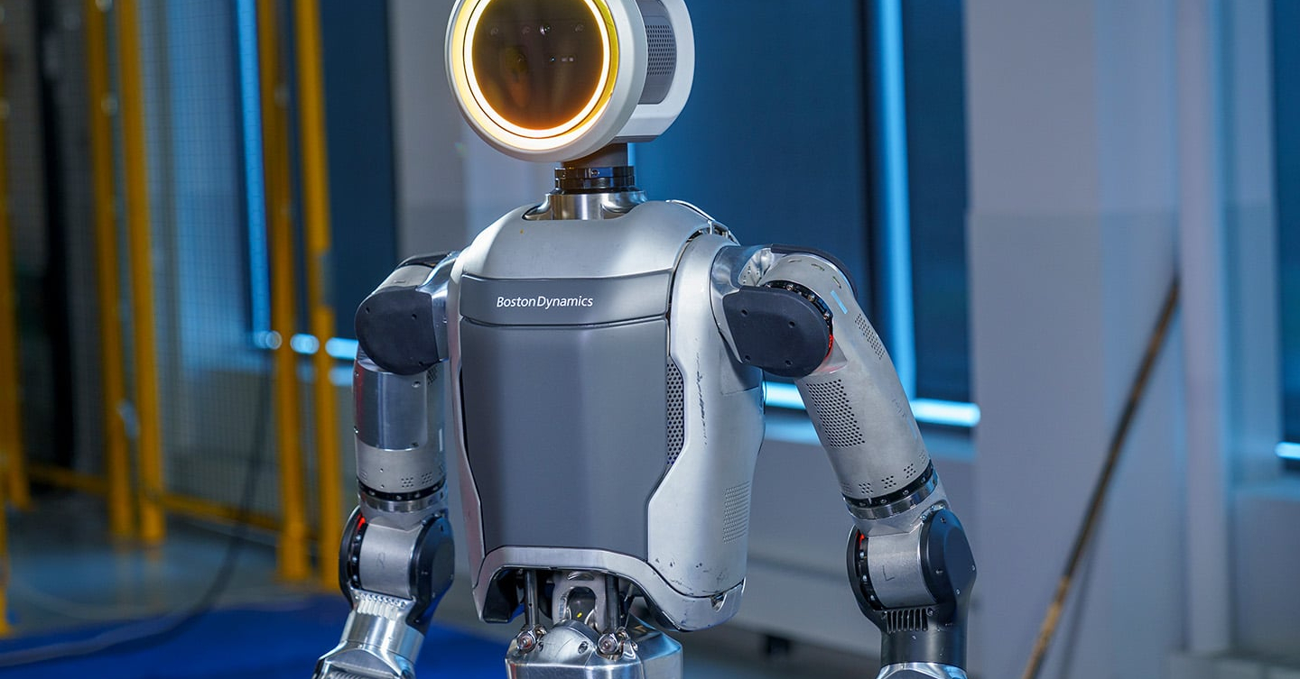 Boston Dynamicsの二足歩行ロボット「Atlas」、完全電動になって再デビュー - ITmedia NEWS