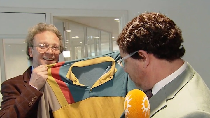 Draadstaal-trui Jeroen van Koningsbrugge vervangen voor nieuw exemplaar: 'Ben echt superblij' - RTL.nl