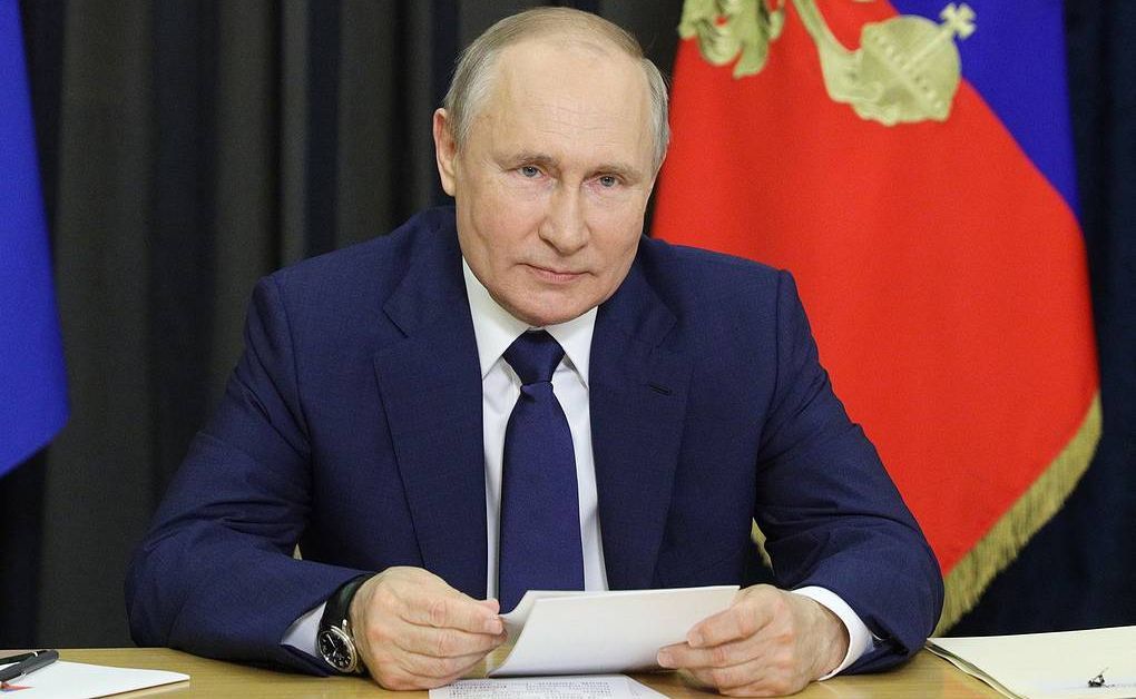 Почти 90% от руснаците смятат Владимир Путин за политик със силна воля - Труд