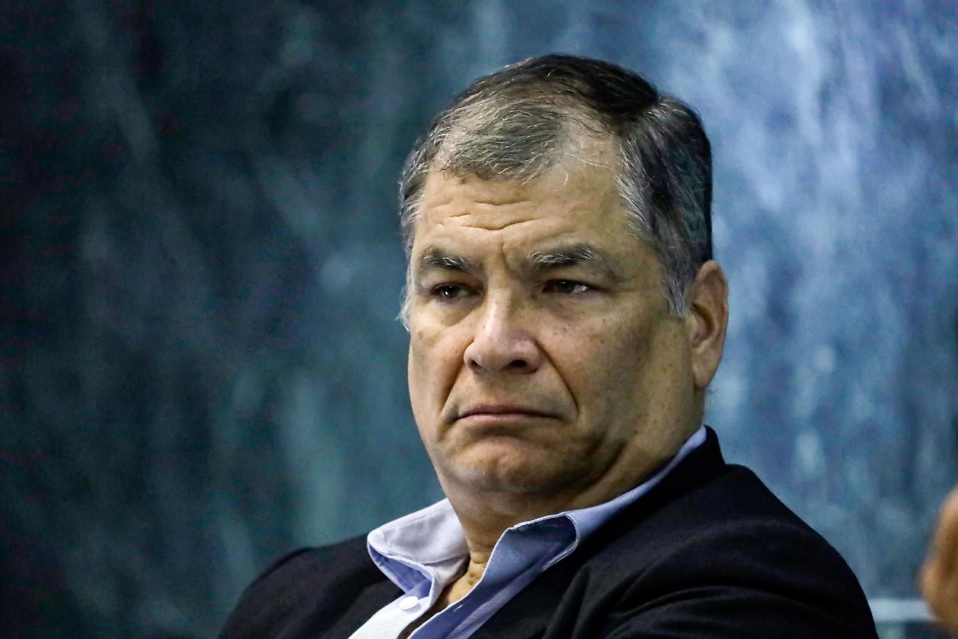 Correa denuncia que el "secuestro" de Glas supone "la cereza del pastel" de la "persecución brutal" en Ecuador
