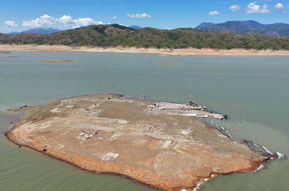 Submerged town emerges as water reservoir levels drop
