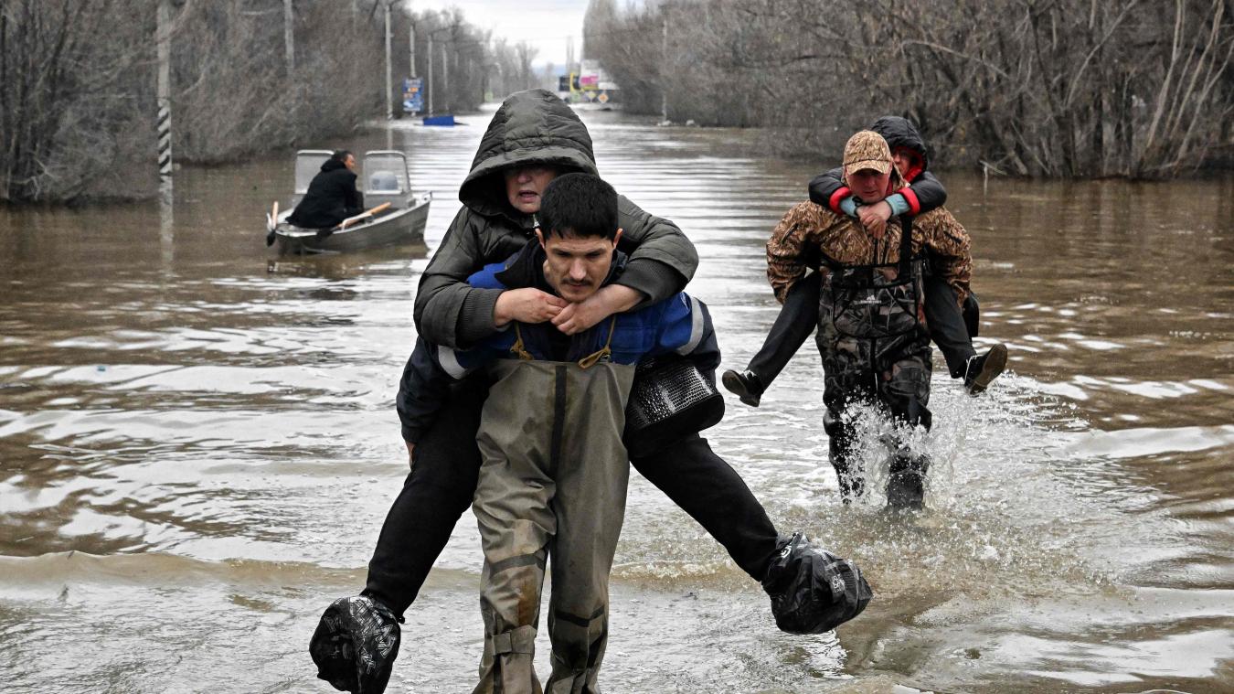 Des inondations historiques provoquent la colère des habitants dans plusieurs régions en Russie