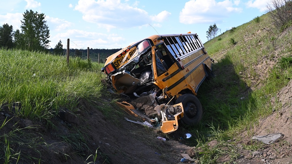 No criminality in school bus crash in B.C.'s Cariboo region, RCMP say