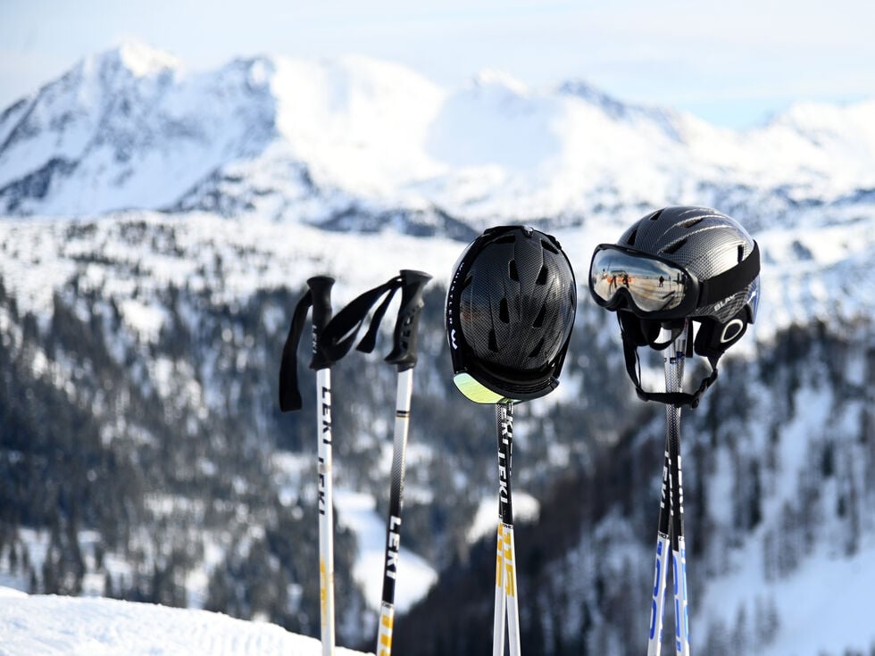 Fünf Salzburger Skigebiete günstig mit Bus und Bahn erreichbar