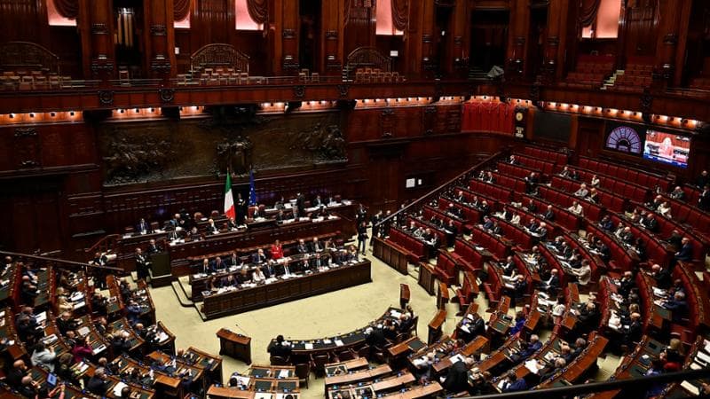 Torna in manovra il Tfr ai fondi pensione. Le opposizioni sperano nel salario minimo