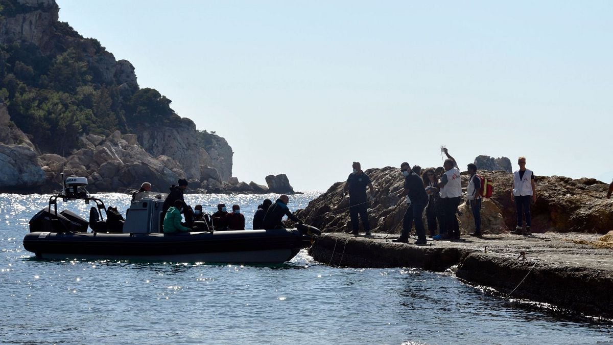 Greece rescues 23 migrants near Lesbos as pressure on migration routes increases