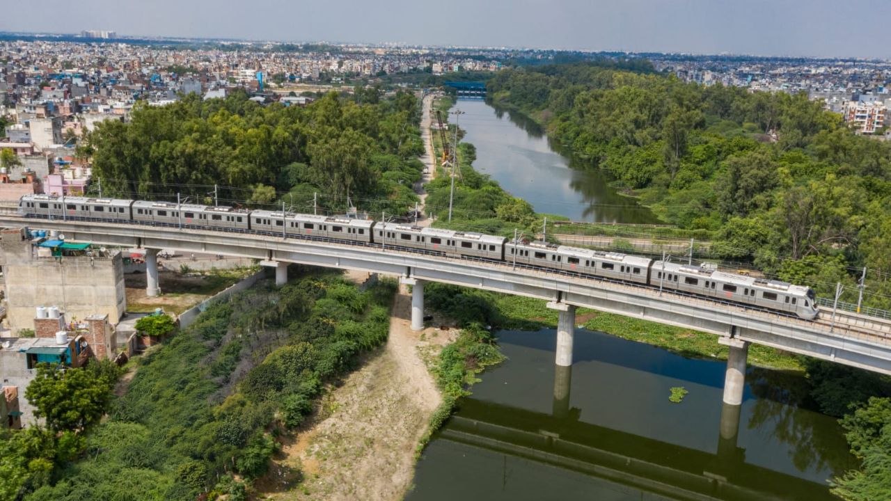 Delhi Metro expansion: Connecting Noida Airport to IGI Airport through metro