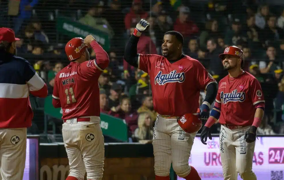 ¡Con poder! Águilas de Mexicali da 4 HR y vencen a Cañeros de Los Mochis en inicio de serie